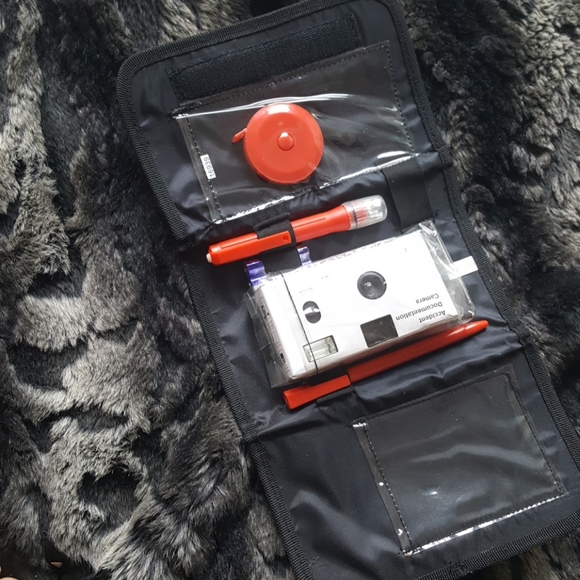 Red cross. Vintage. Accident documentation kit - Picture 2 of 6